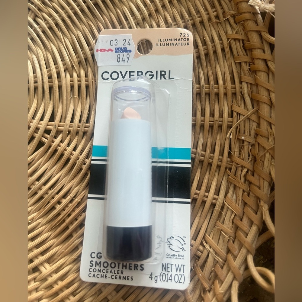 CoverGirl CG Smoothers Concealer, illuminator 725 0.14 oz discontinued make up